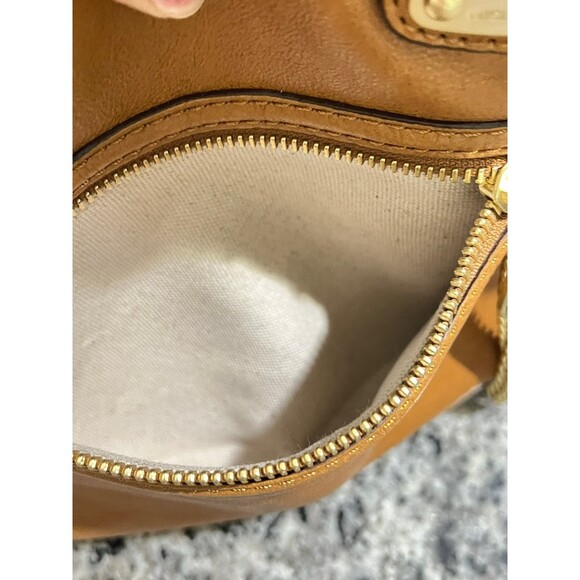 MICHAEL KORS CARAMEL TAN LEATHER SATCHEL HANDBAG. - Picture 10 of 12